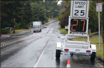 Photo: Speed trailer monitoring traffic speed