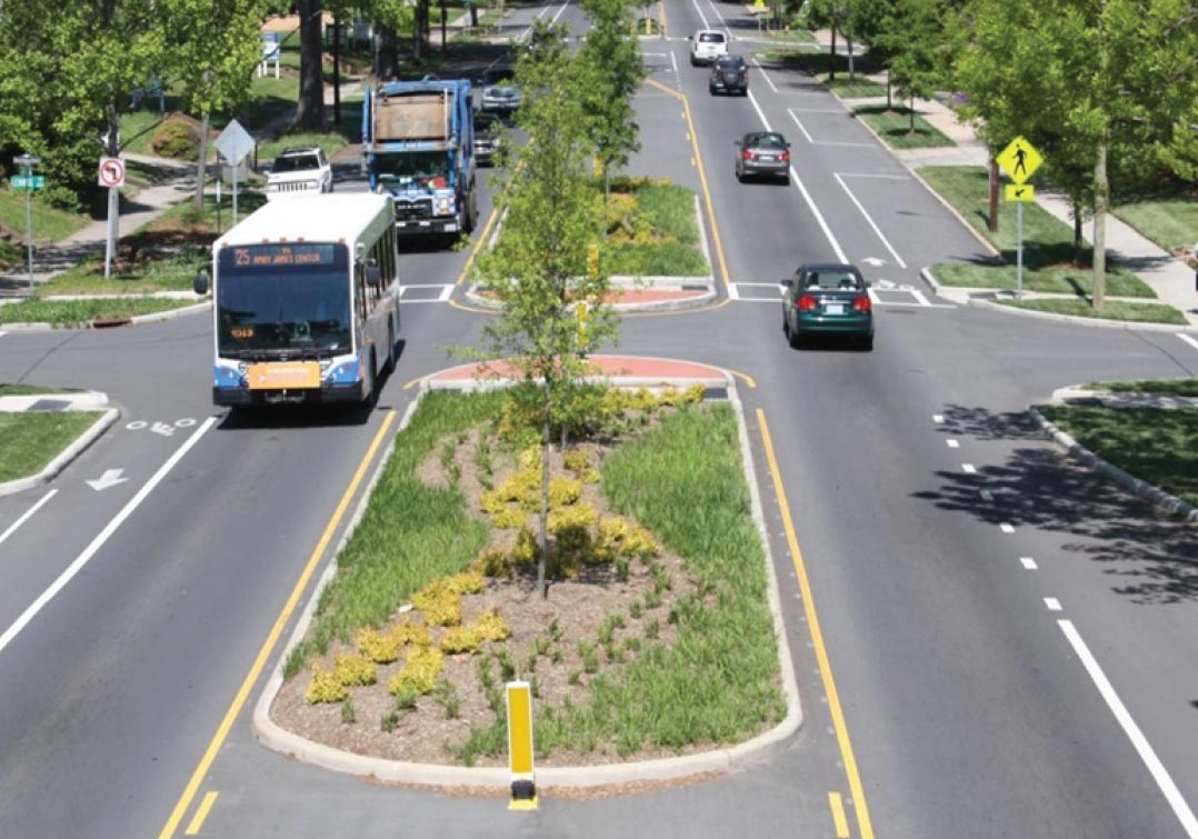 Pedestrian crossing rules: raised traffic island