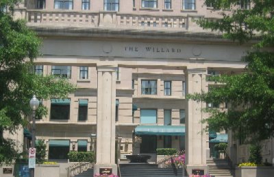 The ornate Willard Inter-Continental Hotel, with its offices and commercial strip, is the latest version of the Willard Hotel, which can trace its roots to 1816. The hotel is on the north side of Freedom Plaza.